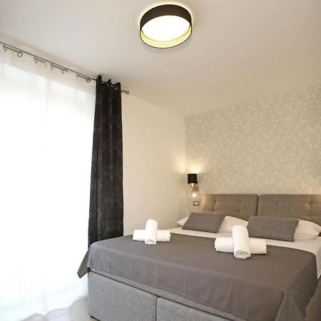 שיבניק Apartment Tonka מראה חיצוני תמונה