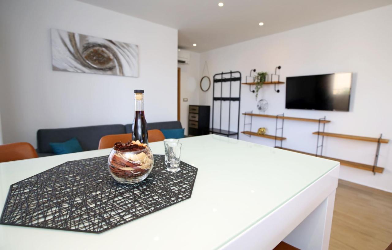 שיבניק Apartment Tonka מראה חיצוני תמונה